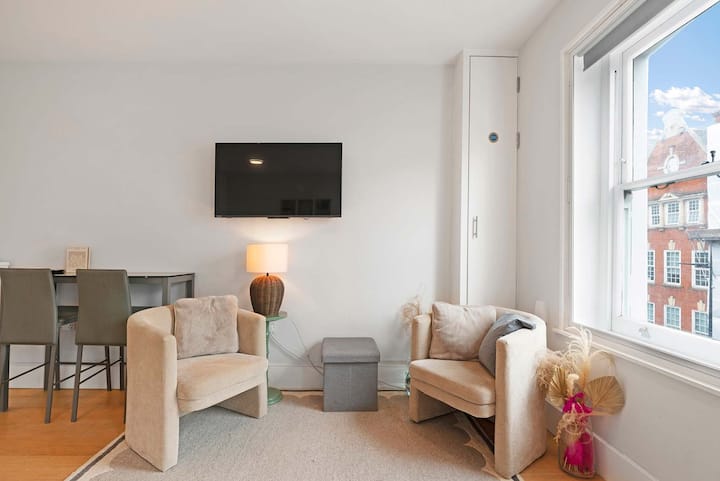 Flat 3 52 Tottenham Court Road, photo 3 of 5
