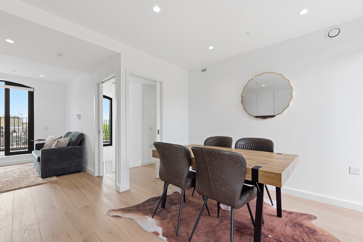 Flat 5 155 Drummond Street