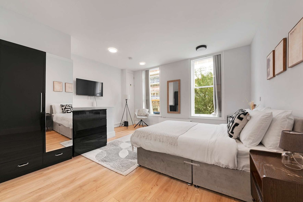 Flat 1 52 Tottenham Court Road, photo 2 of 5