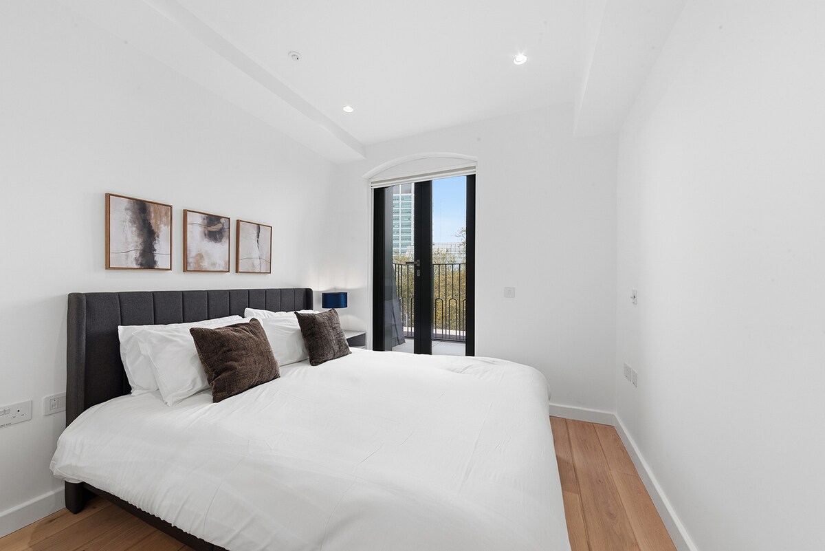 Flat 5 155 Drummond Street, photo 3 of 5